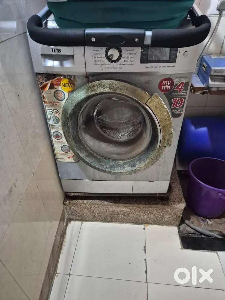 Ifb front load 8kg in working condition fully automatic