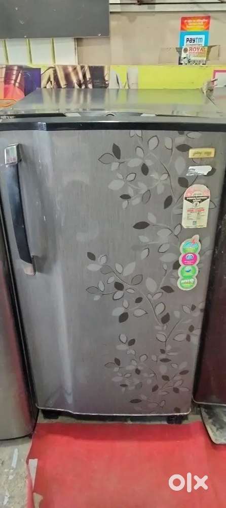 Godrej single door 185L. Refrigerator sell