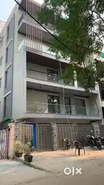 DLF phase 1 builder floors