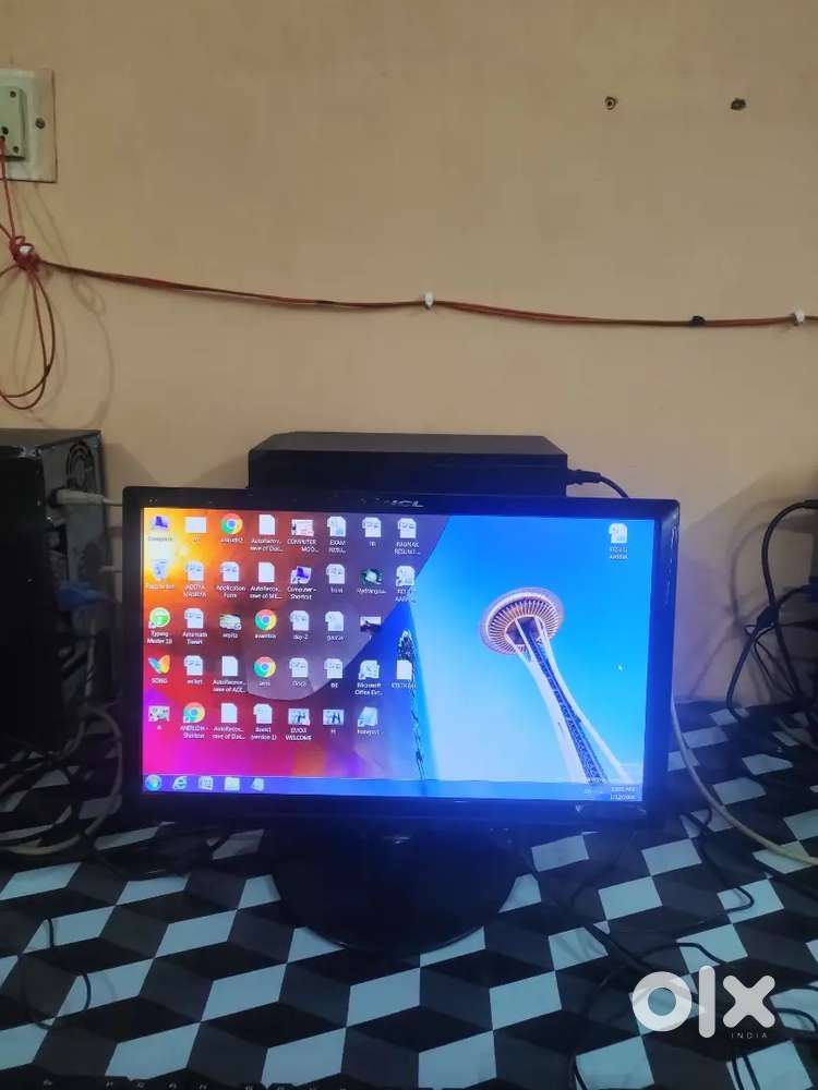 Desktop computer