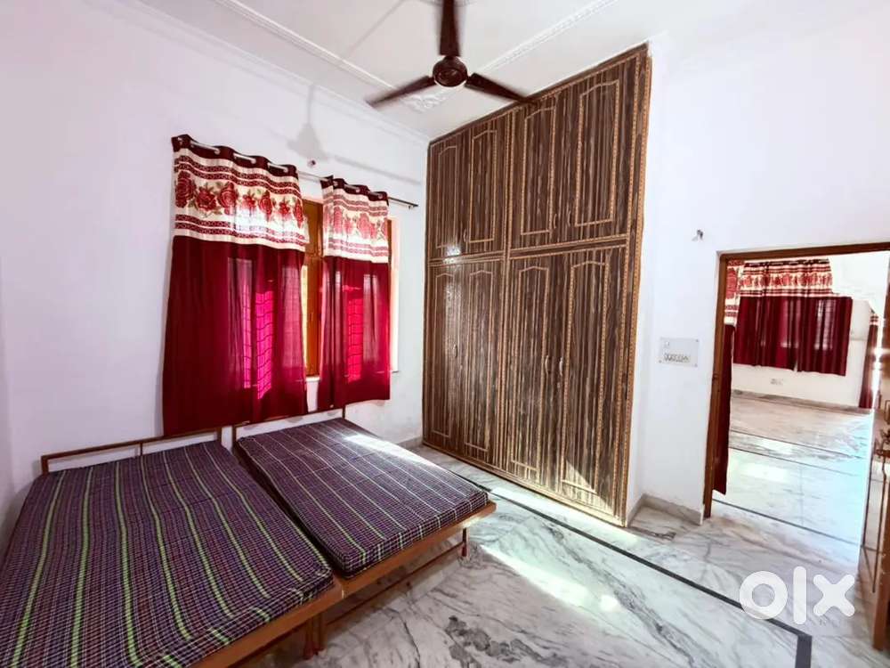 koi intrested h to msg kro