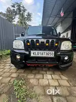 Mahindra Scorpio 2008 Diesel 136000 Km Driven