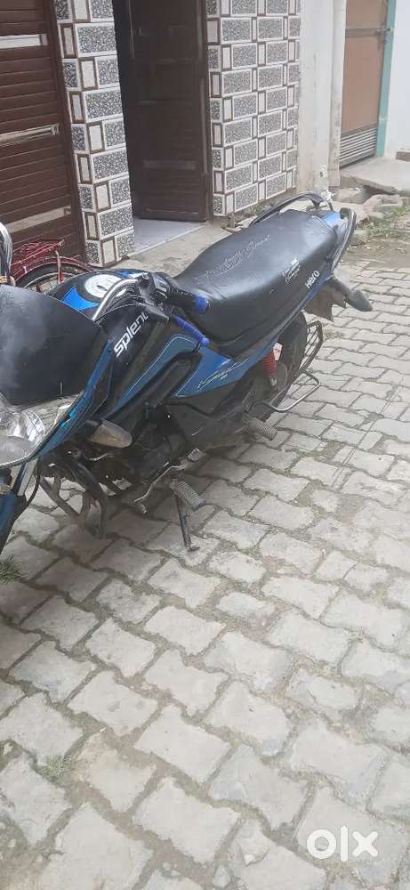 Bike bilkul nhi chli hai Khali rehti hai