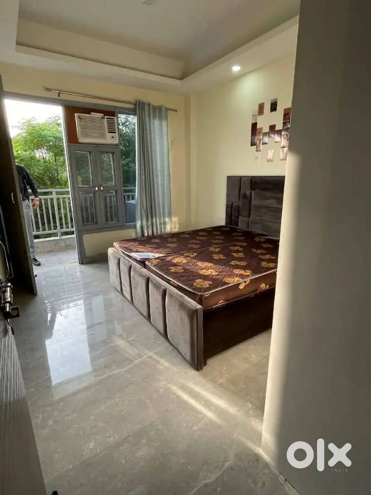 Flat available 1bhk