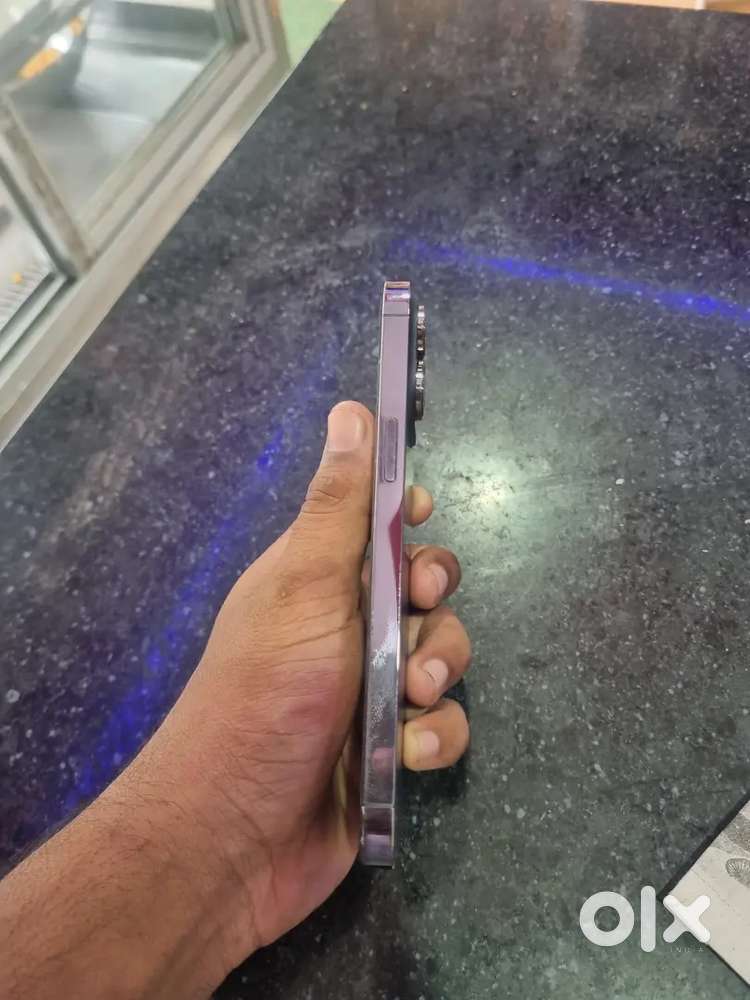 I phone 14 pro max 128 GB MODEL 84% battry health