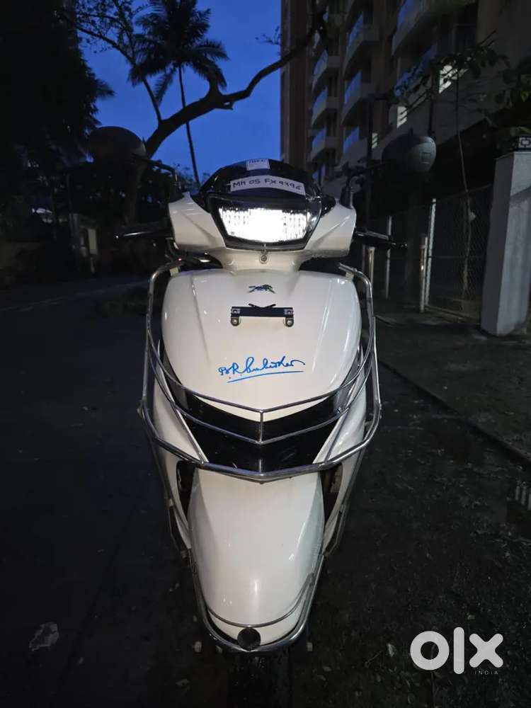 Super & new condition bank aunctioned