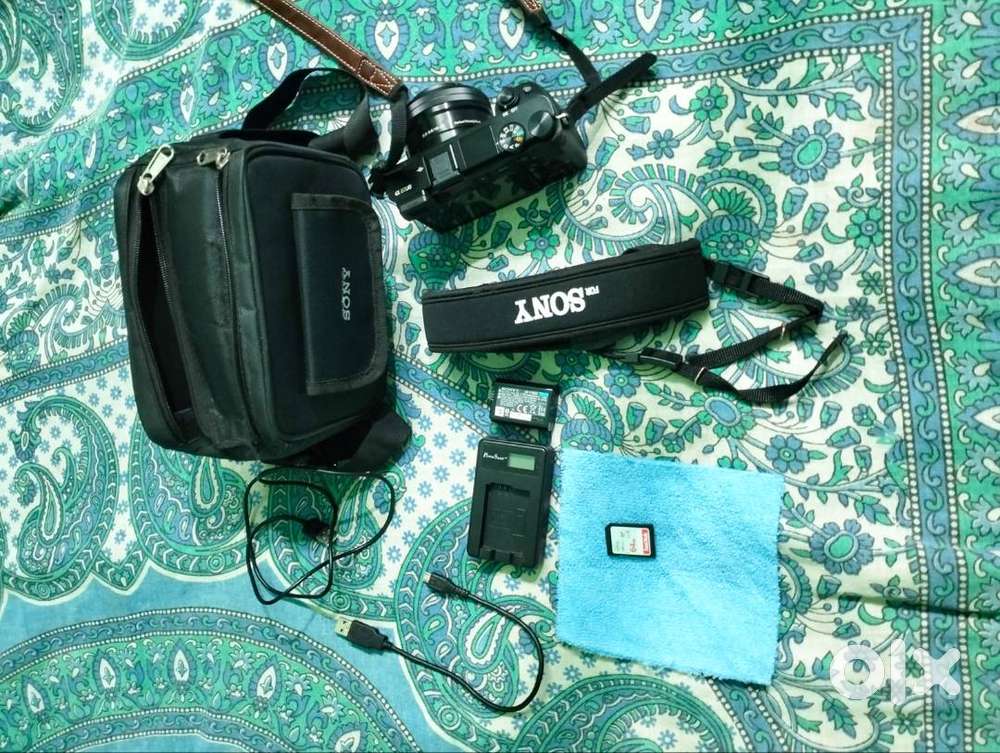 Sony a6000 camera with kit lens & accessories