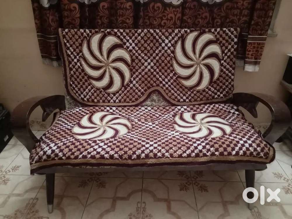 Sofa set 2+2