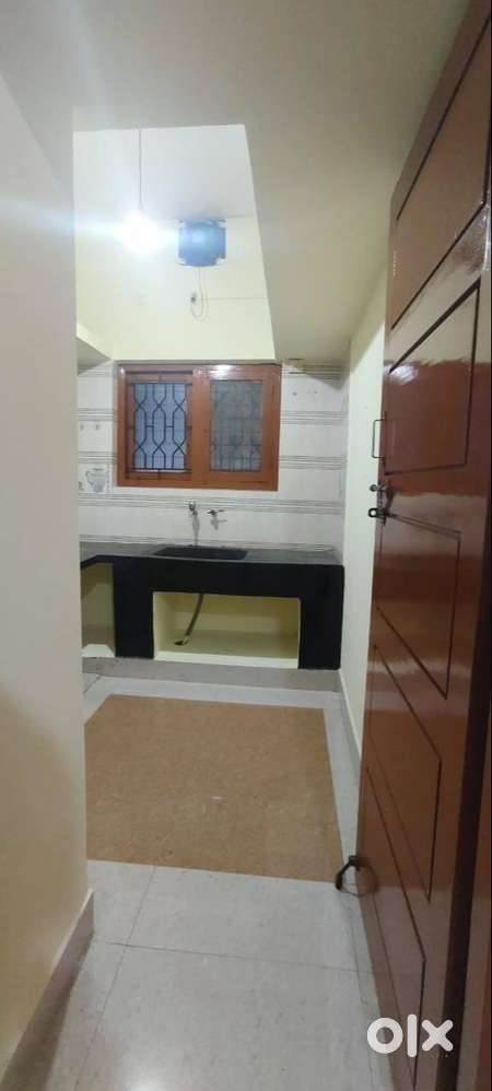 AECS Layout / Brookfield 2BHK House for lease
