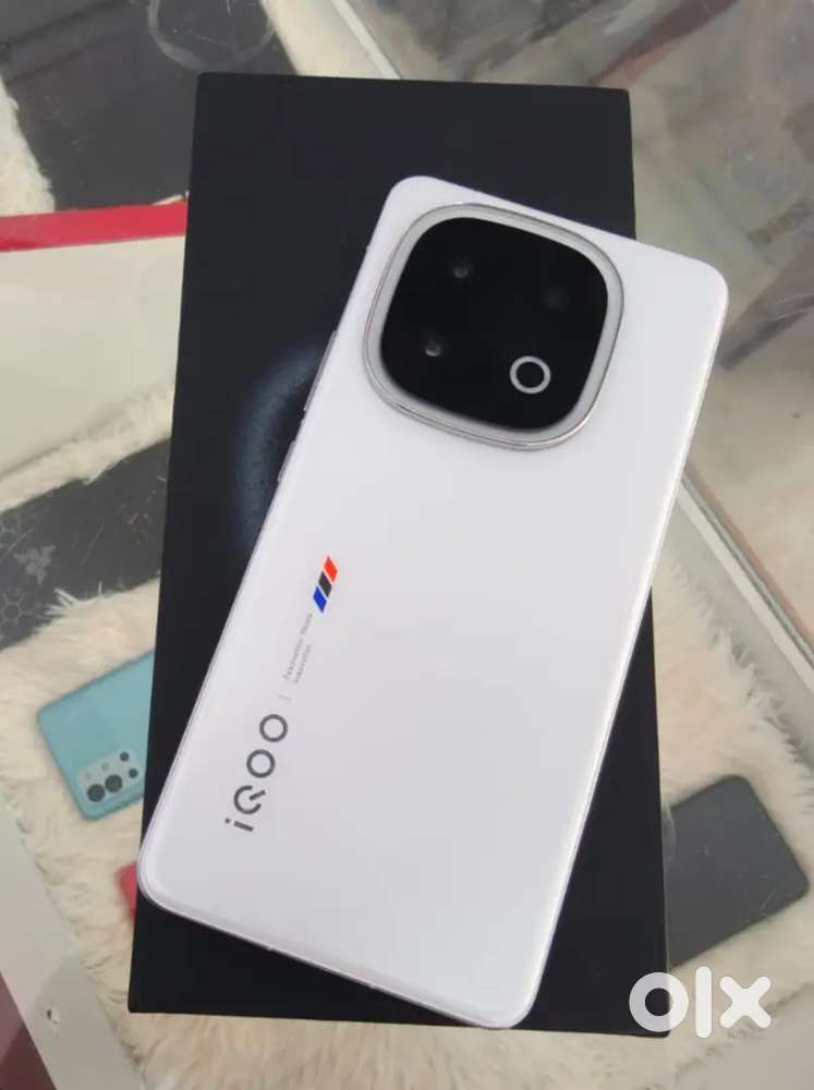 Ak mobiles iQOO 13 16gb 512gb