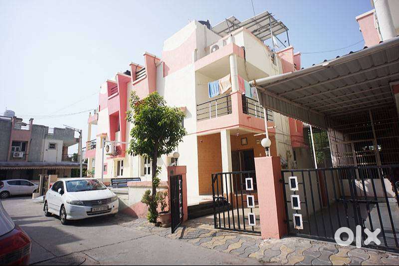 4 BHK Shyam Pooja 3 Individual Bunglows For Sell in Motera