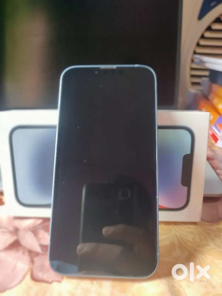 APPLE IPHONE 14SPECS 6GB CAPACITY 256 GB(price fixed / not negotiable)