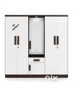 New 5 doors wardrobe