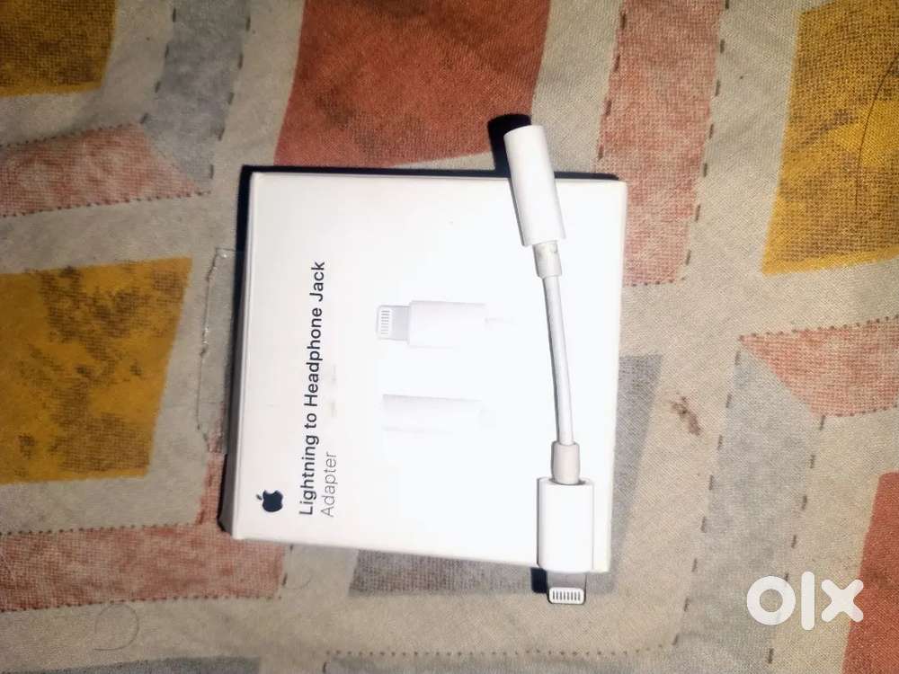 iPhone original connector lighting port to 3.5 jack