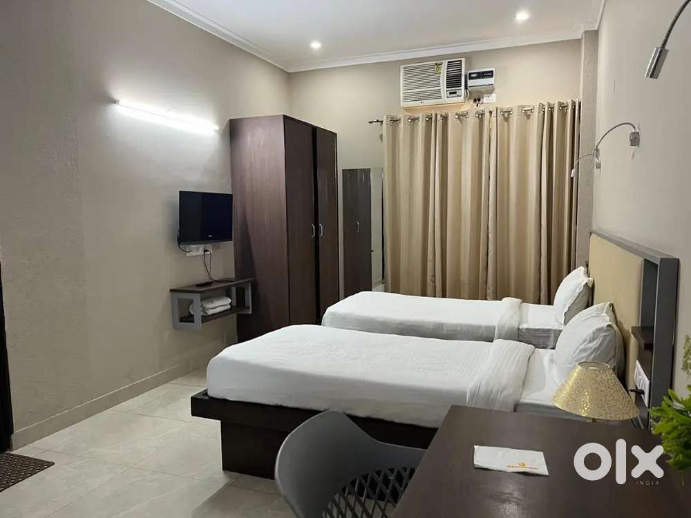 15 Rooms hotel with banquets garden mansarover
