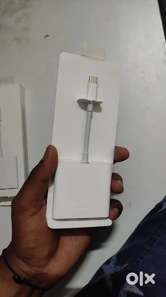 Apple USB C to Digital AV Multiple Adpater