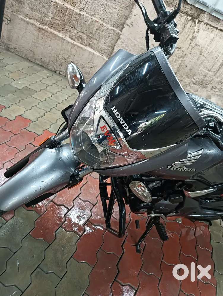 Singil /orginal paint /no Accsident history