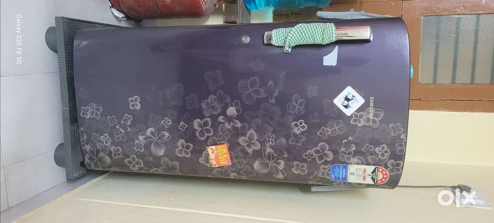 Samsung single  Freezer and LG washing machine 6kgs