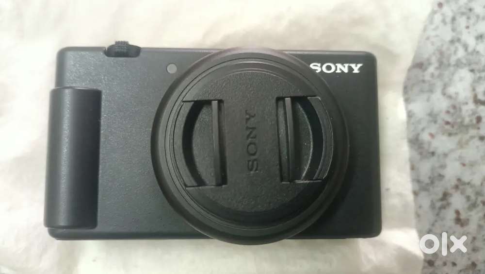 Sony zv 1f compact camera