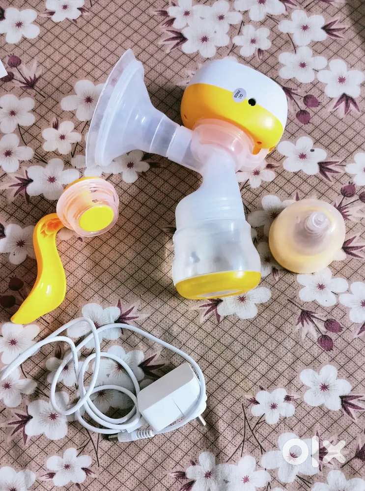 Breast feeding pump both electric and manual with sustainable charger