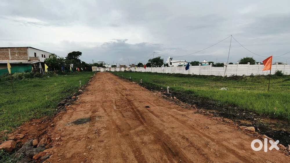 Kolar road  ki prime property Plot just 2199 sqfit