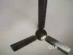 Fan 2 piece. In excellent condition