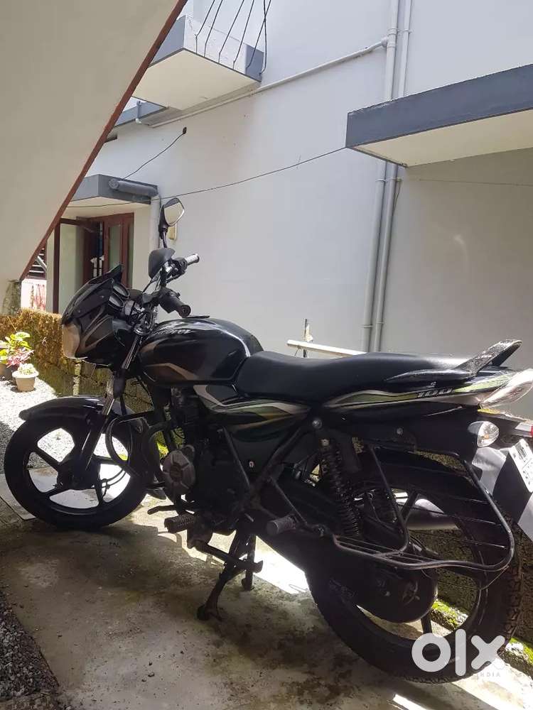 Bajaj discover 100cc ,single owner