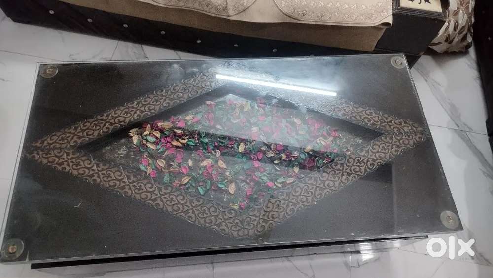 Toughen Glass top table