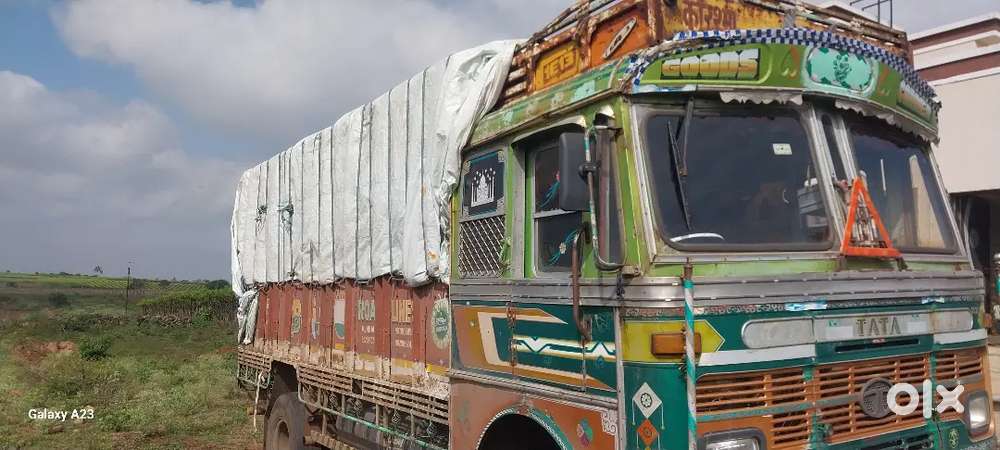 Truck bechna he . Best condition Truck  one hand use