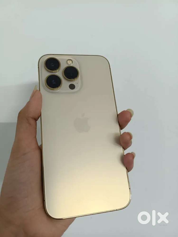 Iphone 13pro gold color 256gb with box accessories at affordable price