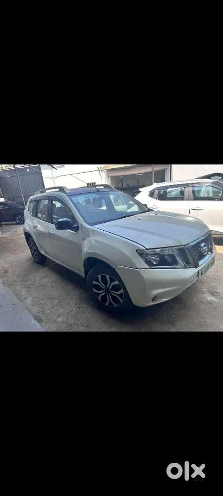 Nissan Terrano 2015 Diesel 70000 Km Driven