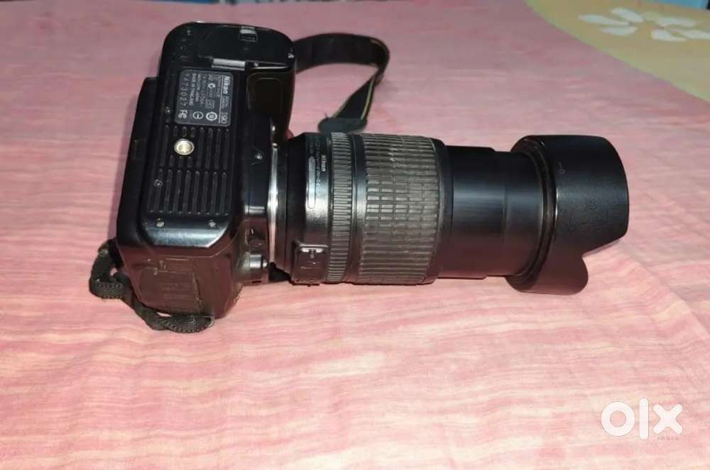 NIKON D90 CAMERA