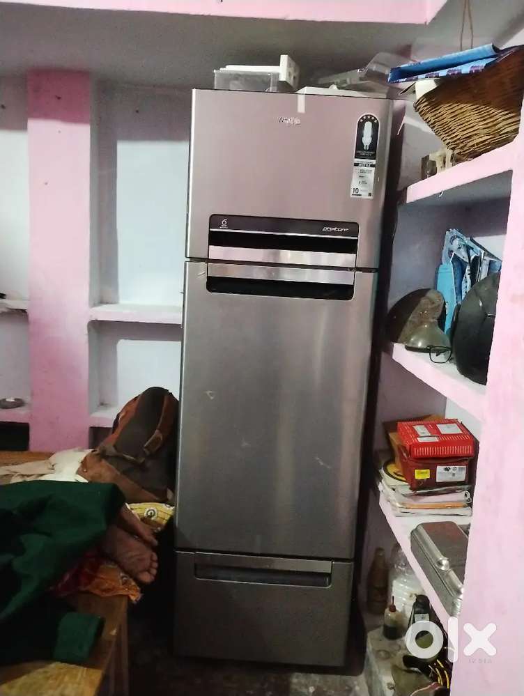 Fastfood, खाने का होटल start करने के लिए पुराना सामान।