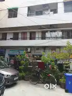 For  ladies Beauty Parlour shop for rent