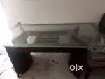 Dining Table With 4 Chair