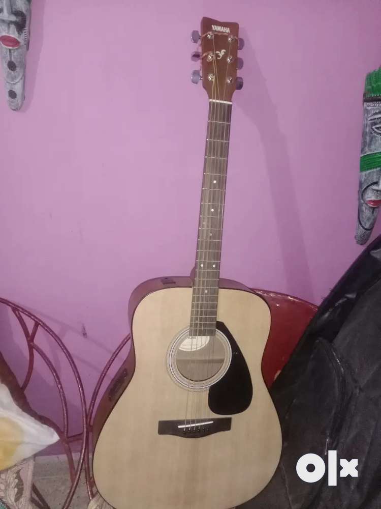 Its Guitar yamaha