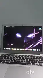 Macbook Air (13inch 2014)