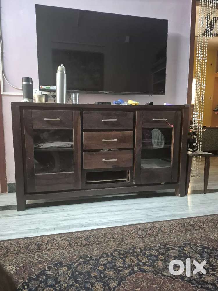 Fully furnished 4 bhk housework rent