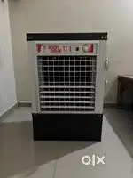 100 L Cooler with stand(Fix price)