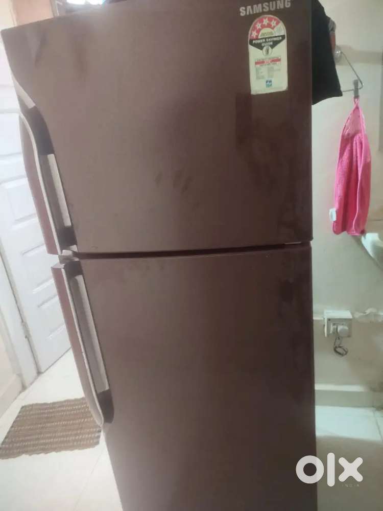 Samsung 2 door fridge in good condition
