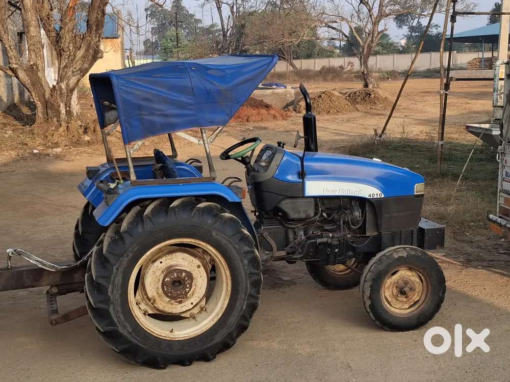 New Holland good condition