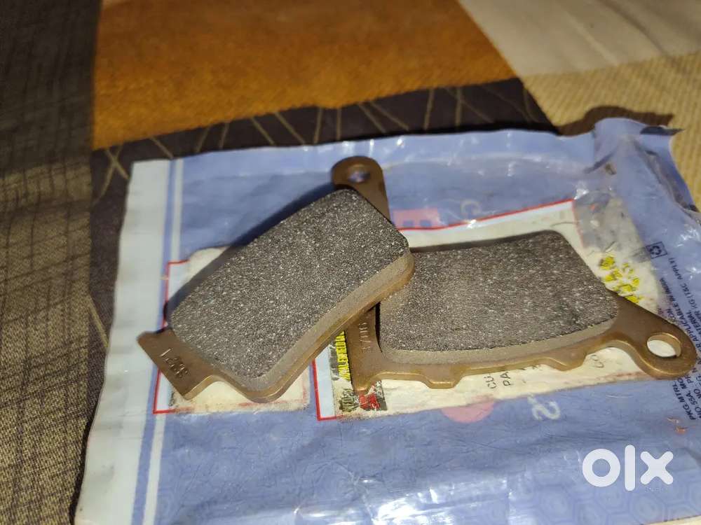 GT 650 REAR  BREAK PAD
