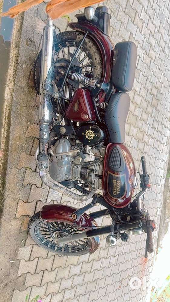 Classic 350 with geniun condirion and alloy