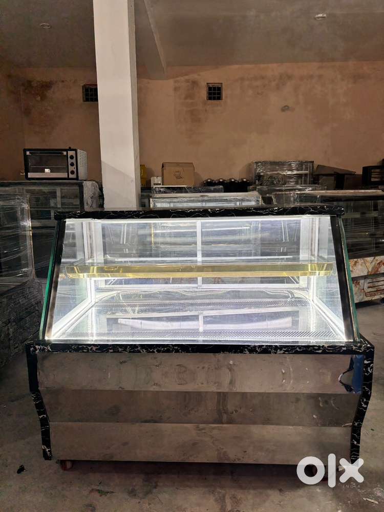 Display fridge