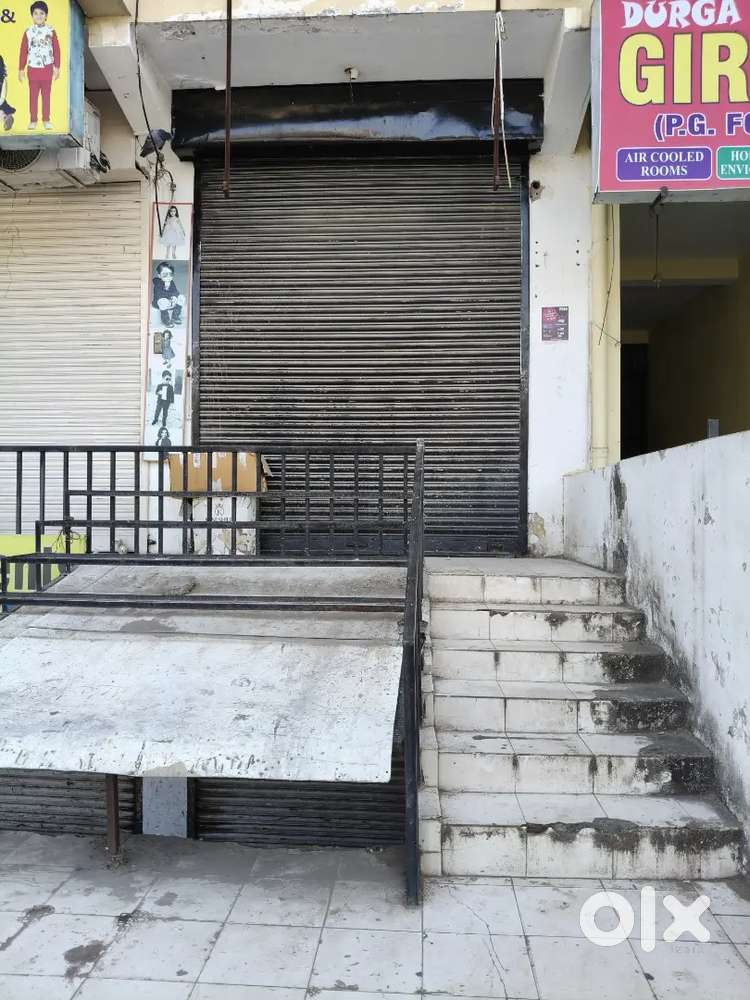 10*25 Shop For Rent Near Global Heart Hospital Chitrkoot Marg Vaishali