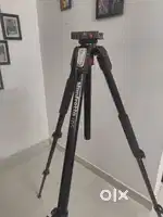 Manfrotto 055 Tripod