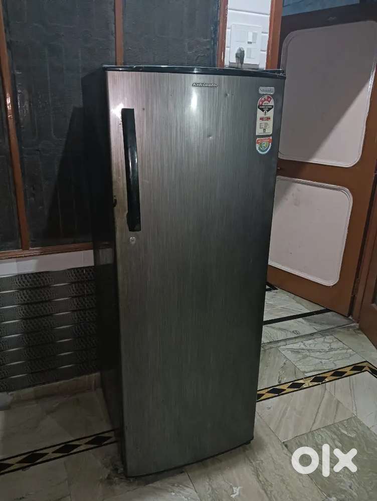 Urgent sale fridge 307 litres