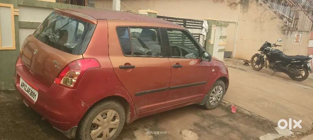 Maruti Suzuki Swift 2010