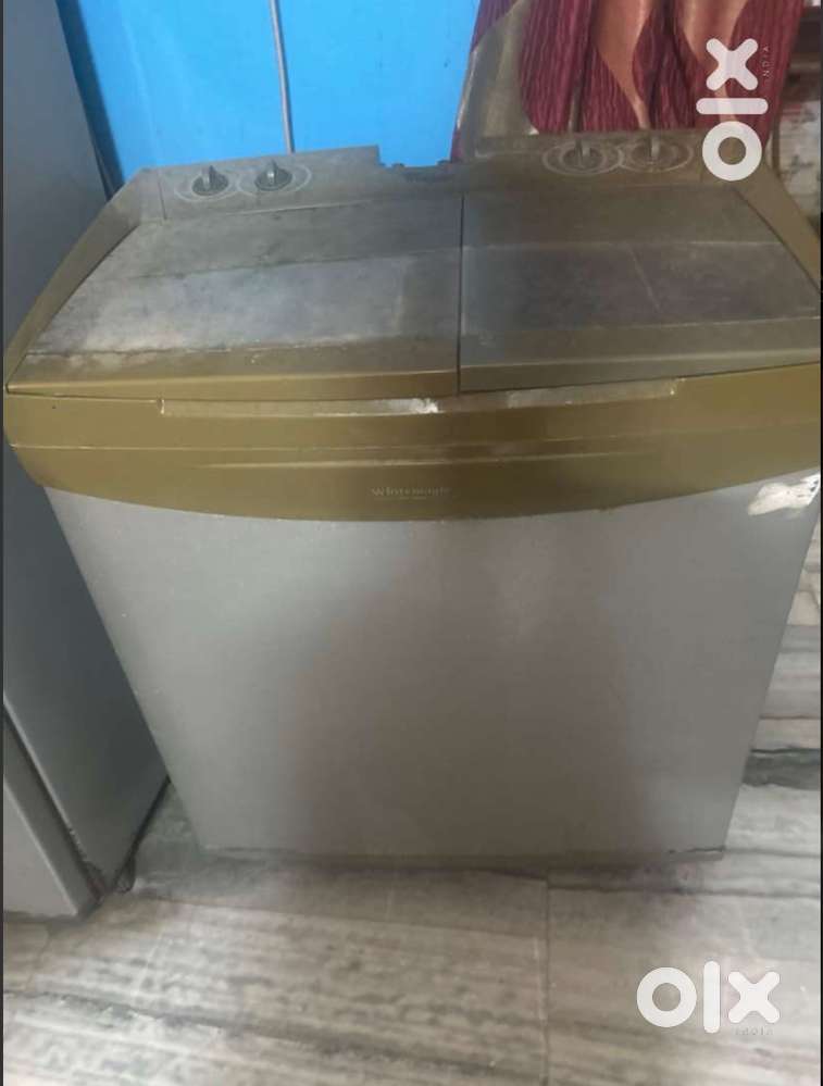 Whirlpool 12 kg semi automatic