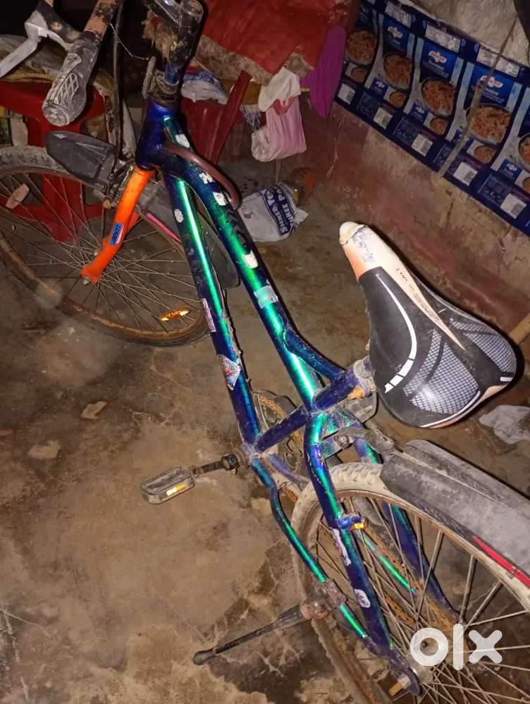 Leader cycle good condition